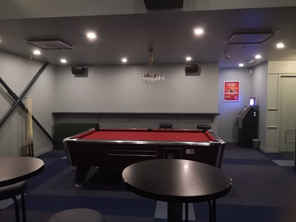 Bar Le Vegas | night club | 520 Boulevard Saint-Joseph, Drummondville, QC J2C, Canada, Canada | 8194778821 OR +1 819-477-8821