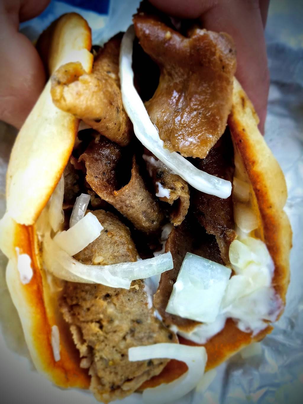 Uncle Nicks | restaurant | 918 E State St, Rockford, IL 61104, USA | 8159624444 OR +1 815-962-4444