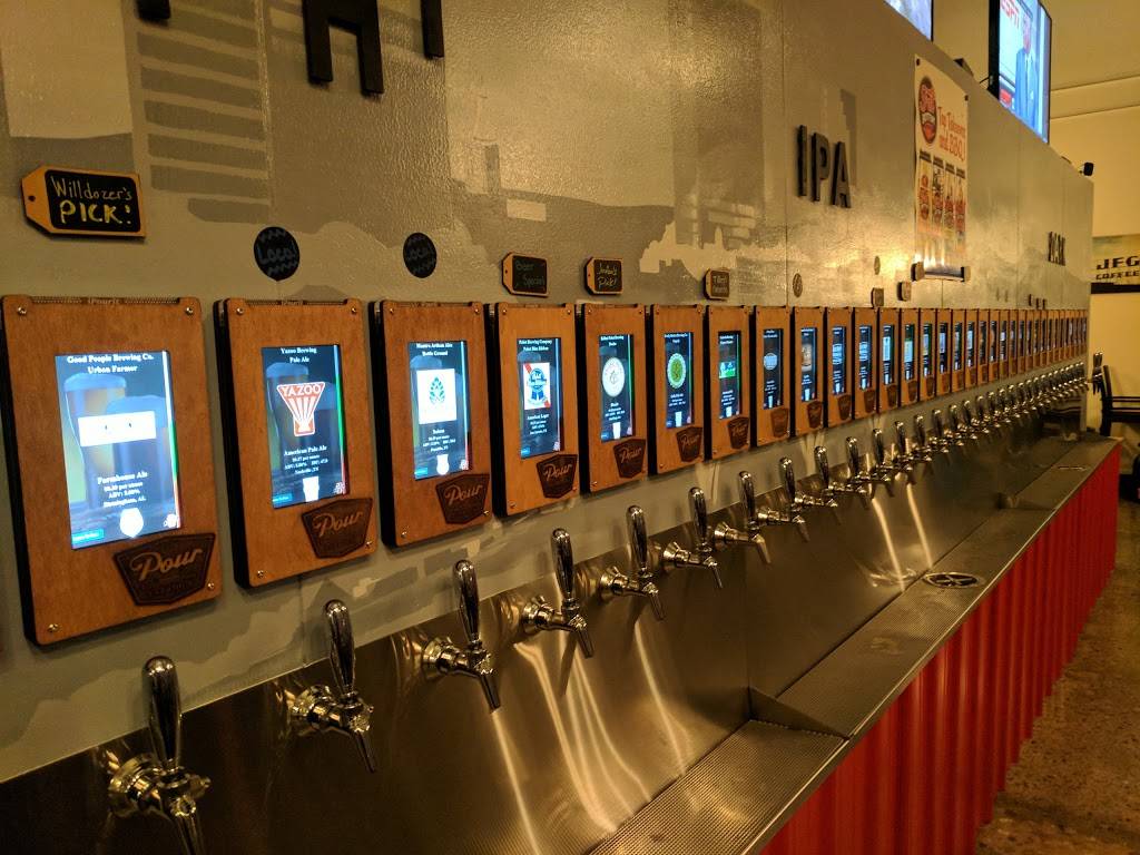 Pour Taproom: Knoxville | restaurant | 207 W Jackson Ave, Knoxville, TN 37902, USA | 8653375726 OR +1 865-337-5726