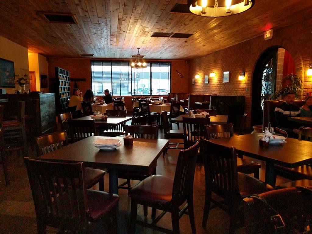 Stefan Grill | cafe | 7101 Santa Fe Dr, Hodgkins, IL 60525, USA | 7085790621 OR +1 708-579-0621