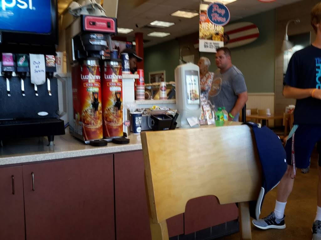 Jersey Mikes Subs | meal takeaway | 1464 Sadler Rd, Fernandina Beach, FL 32034, USA | 9045567527 OR +1 904-556-7527