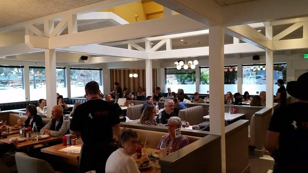 Picazo Kitchen & Bar | restaurant | 19101 Sonoma Hwy, Sonoma, CA 95476, USA | 7079353287 OR +1 707-935-3287