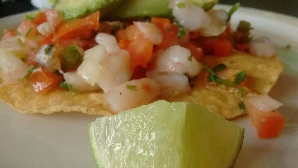 Las Palmeras | restaurant | 570 W 3rd St, Grove, OK 74344, USA | 9187869550 OR +1 918-786-9550