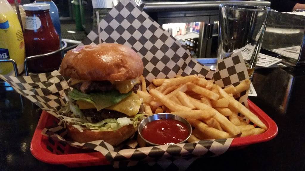 Petes Tavern | restaurant | 128 King St, San Francisco, CA 94107, USA | 4158175040 OR +1 415-817-5040