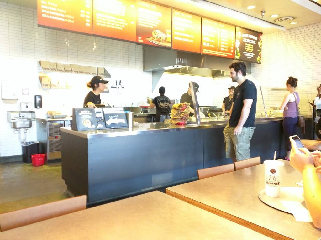Chipotle Mexican Grill | restaurant | 5600 Van Nuys Blvd, Van Nuys, CA 91401, USA | 8184554560 OR +1 818-455-4560