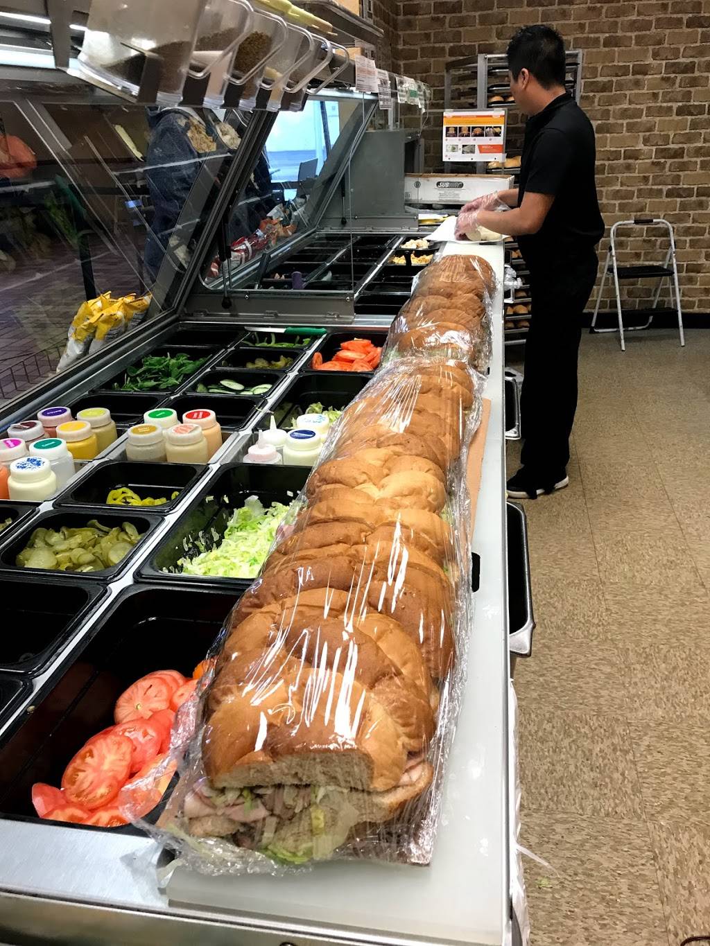 Subway Restaurants | restaurant | 8940 E 38th St, Indianapolis, IN 46226, USA | 3178977060 OR +1 317-897-7060