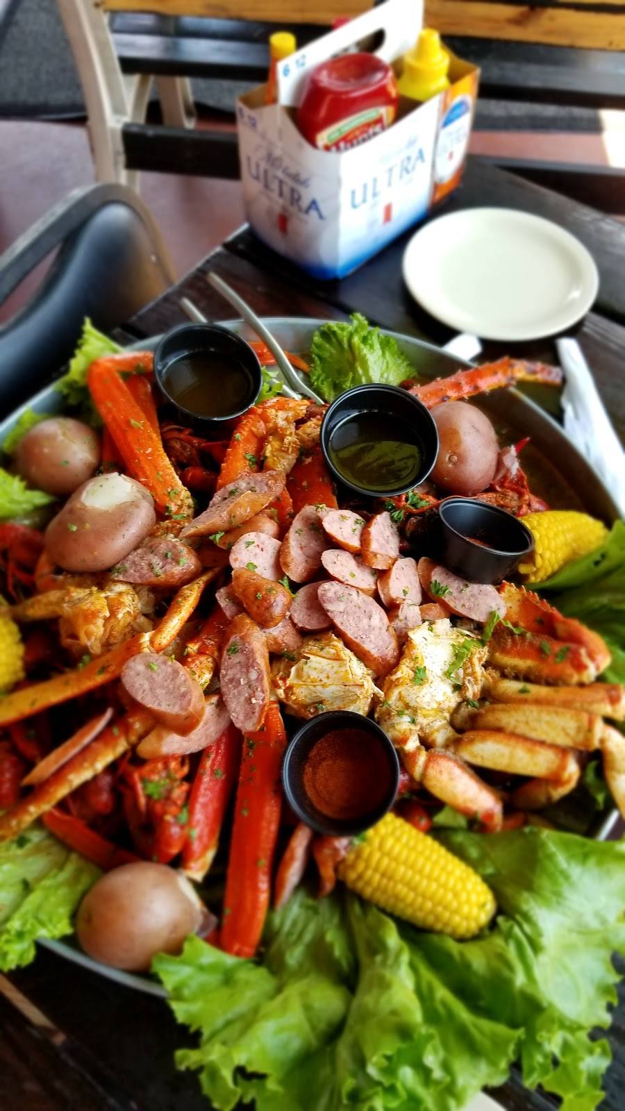 Crazy Alans Swamp Shack | restaurant | 310 Texas Ave, Kemah, TX 77565, USA | 2813345000 OR +1 281-334-5000