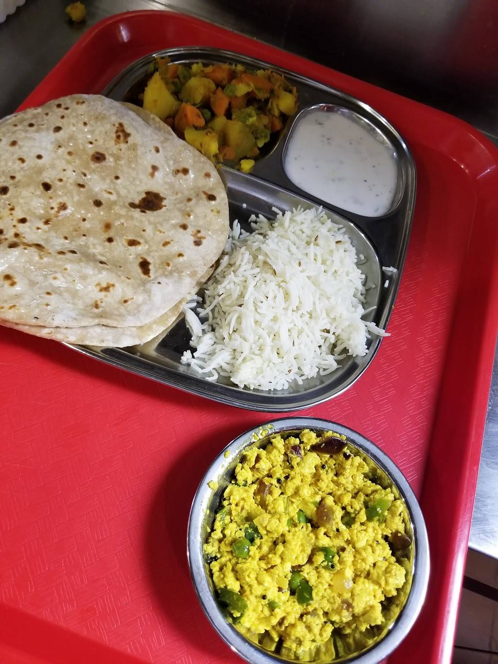 College Pizza | restaurant | 128 Locust Ln, State College, PA 16801, USA | 8142312000 OR +1 814-231-2000