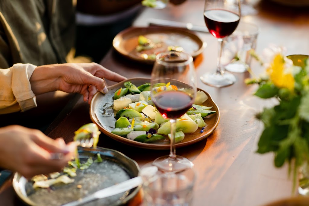 The Restaurant at Hill Farm | restaurant | 458 Hill Farm Rd, Sunderland, VT 05250, USA | 8023752269 OR +1 802-375-2269