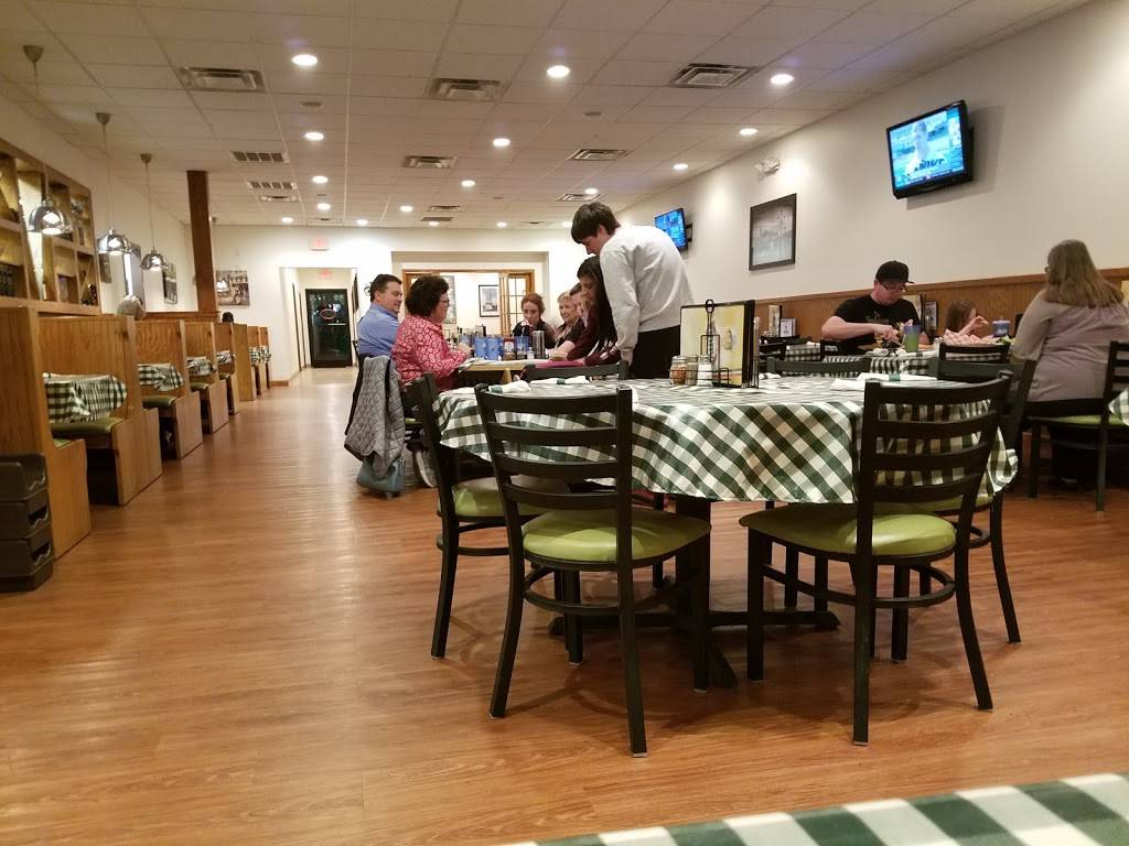 Vinny’s Italian Grill & Pizzeria | restaurant | 4018 Wards Rd, Lynchburg, VA 24502, USA | 4344554338 OR +1 434-455-4338