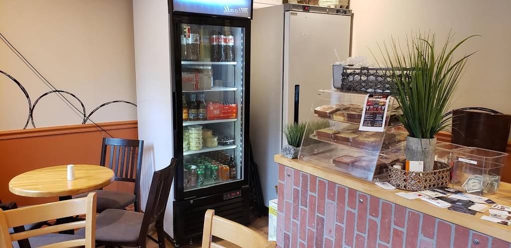 Alicias Seafood Soulfood and BBQ | restaurant | 820 Center St B, Summerville, SC 29483, USA | 8432254295 OR +1 843-225-4295