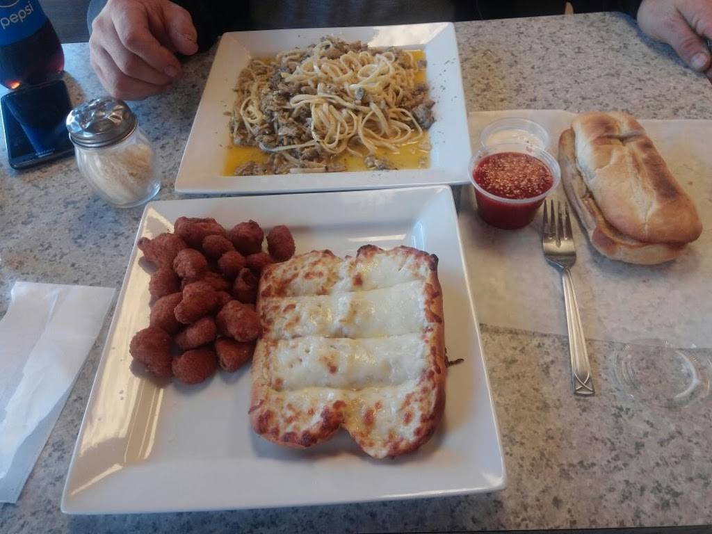 Galati Pizza | restaurant | 133 E Main St, Round Lake Park, IL 60073, USA | 8477404222 OR +1 847-740-4222