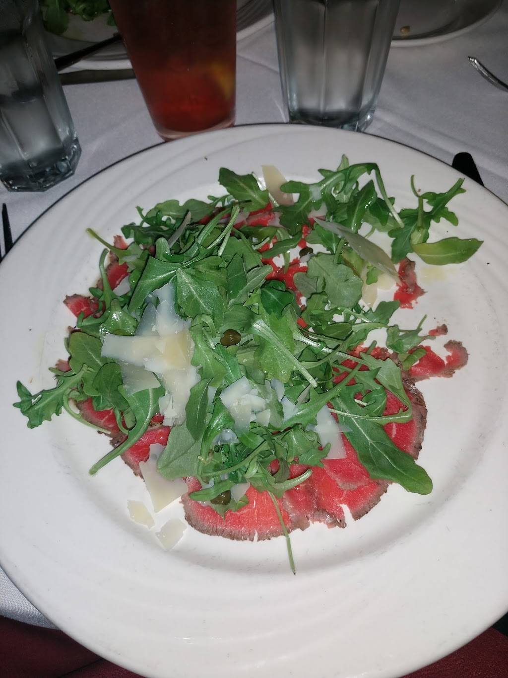 Reggianos Restaurant | restaurant | 489 Bridgeport Ave, Milford, CT 06460, USA | 2037138300 OR +1 203-713-8300