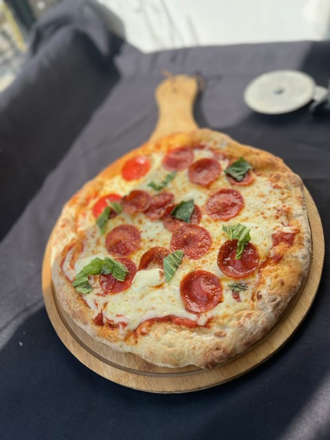 Le Pizza Sweet Station | restaurant | 1891 N Winnebago Ave, Chicago, IL 60647, USA | 7736827255 OR +1 773-682-7255