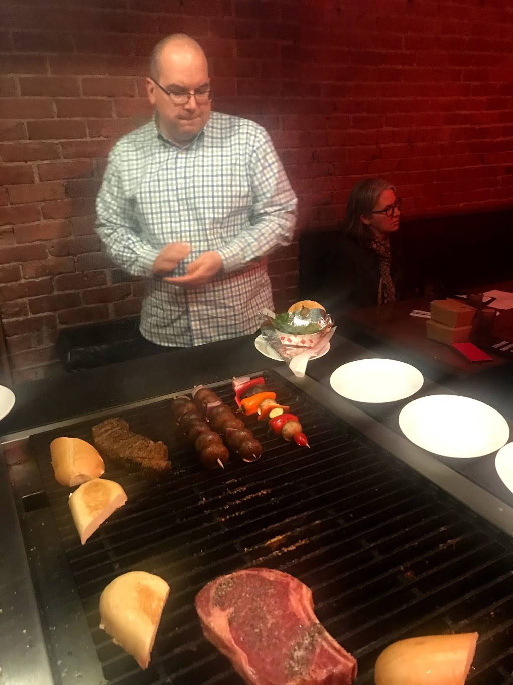 Zodiac Supper Club | night club | 1116 M.L.K. Jr Way, Tacoma, WA 98405, USA | 2533271891 OR +1 253-327-1891