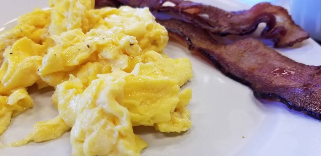 Jamie’s Cafe | restaurant | 9101 Laguna Main St, Elk Grove, CA 95758, USA | 9166673865 OR +1 916-667-3865