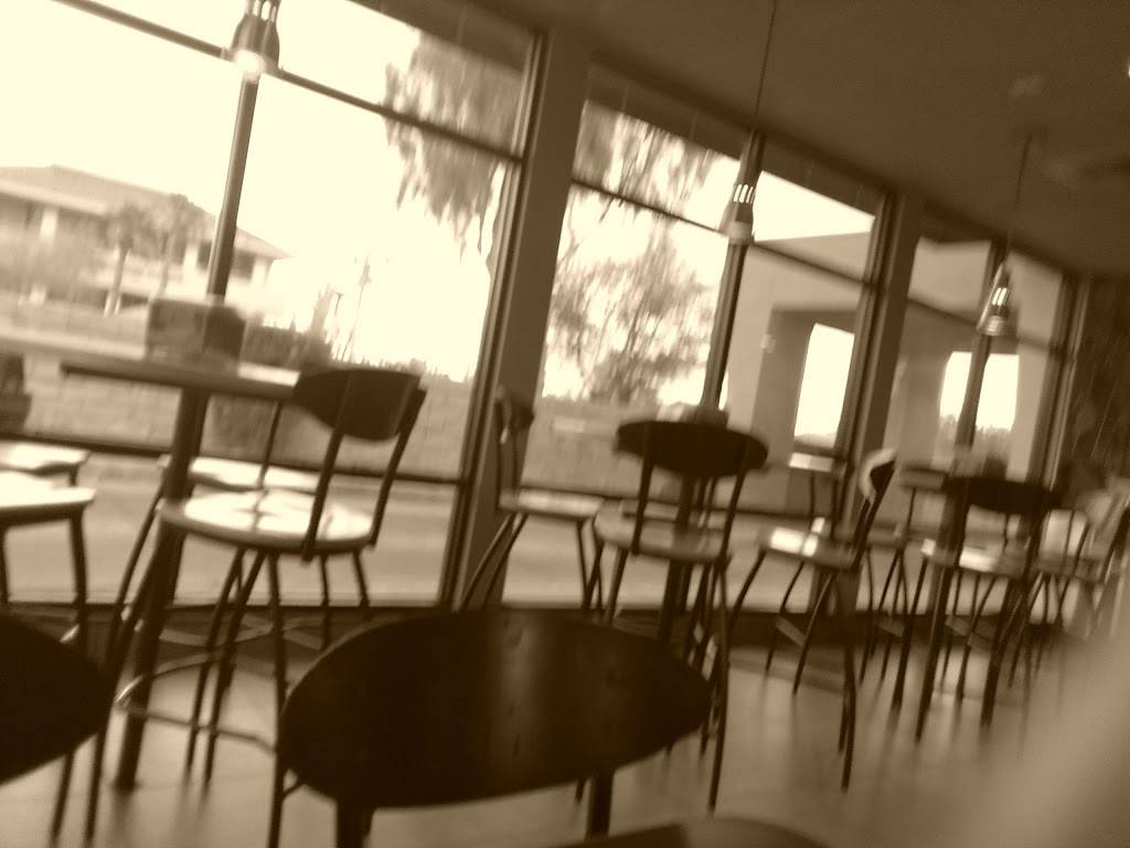 Jack in the Box | restaurant | 2591 E Tahquitz Canyon Way, Palm Springs, CA 92262, USA | 7604166678 OR +1 760-416-6678