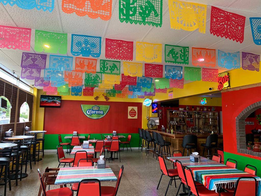 Los Jarritos Bar and Grill | restaurant | 836 2nd St, Lasalle, IL 61301, USA | 8152201840 OR +1 815-220-1840