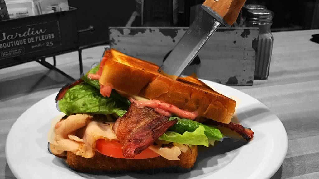 Rise N Shine Diner | restaurant | 6393 Thompson Rd, Syracuse, NY 13206, USA | 3154325510 OR +1 315-432-5510