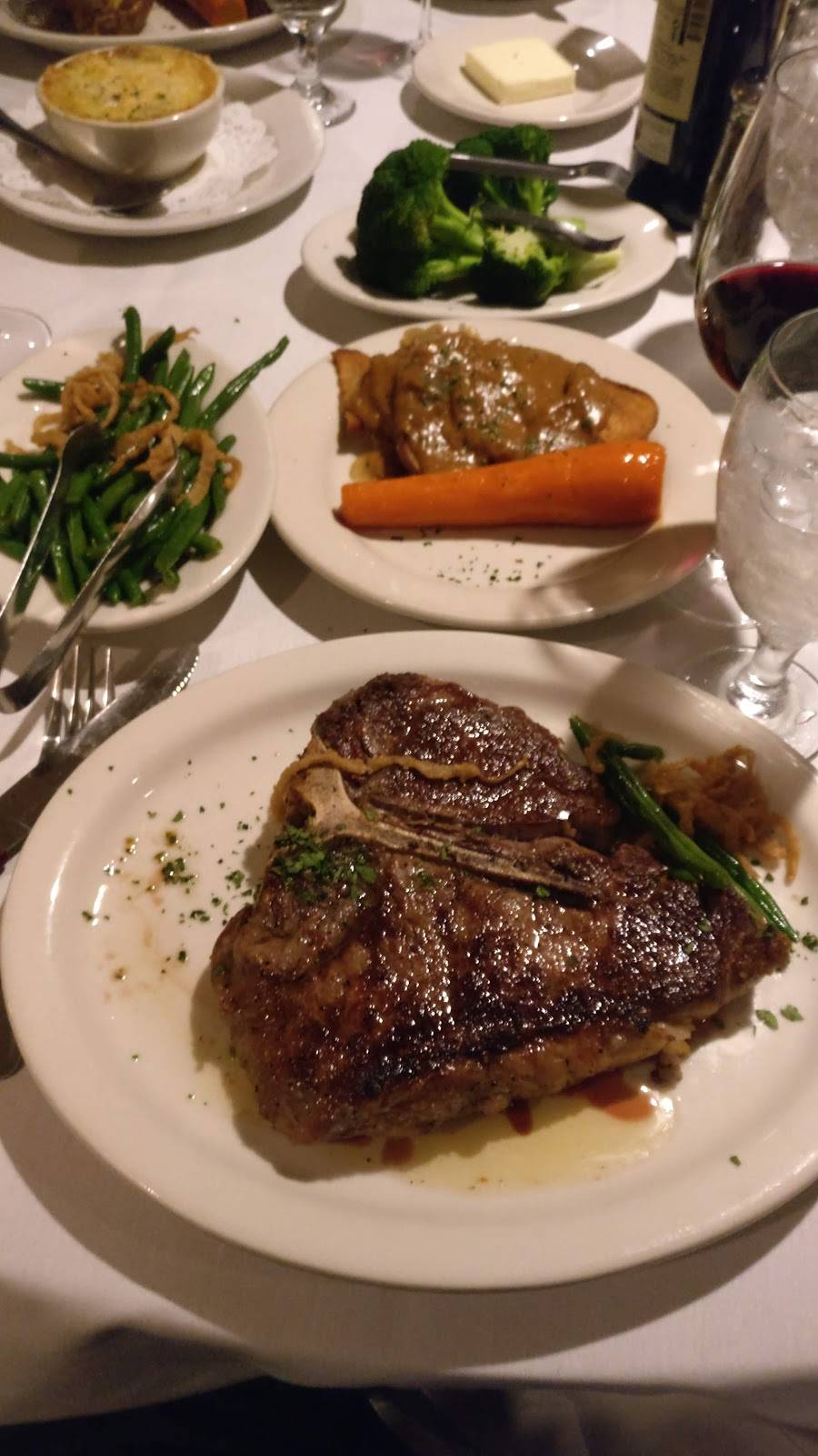 Bobs Steak & Chop House | restaurant | 4300 Lemmon Ave, Dallas, TX 75219, USA | 2145289446 OR +1 214-528-9446