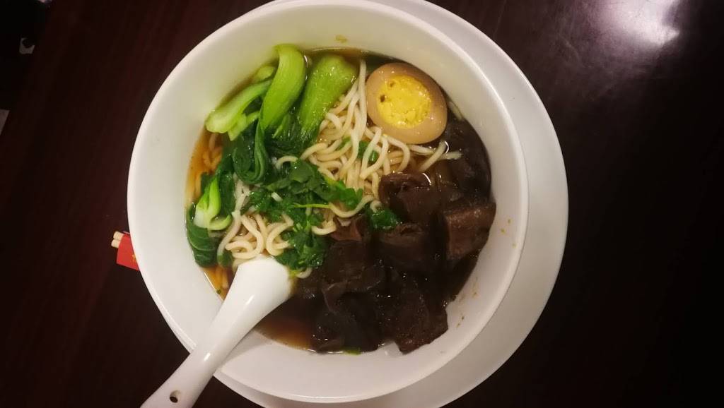 Yummy Yummy | restaurant | 658 NY-109, Lindenhurst, NY 11757, USA | 6319561773 OR +1 631-956-1773