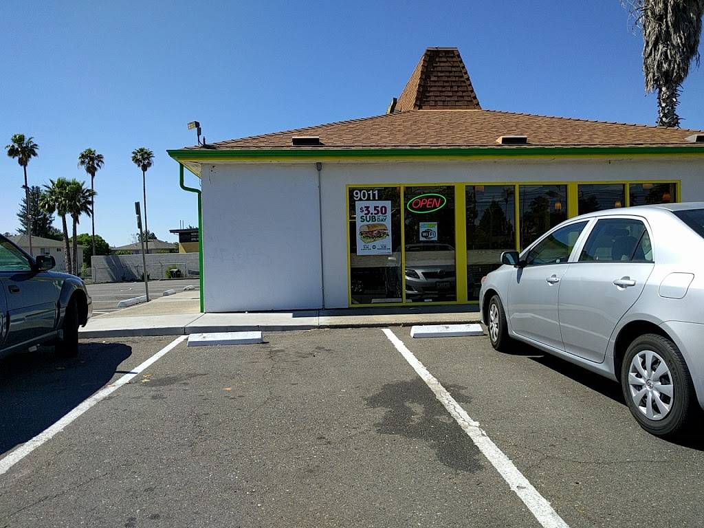 Subway | restaurant | 9011 Folsom Blvd, Sacramento, CA 95826, USA | 9168571500 OR +1 916-857-1500