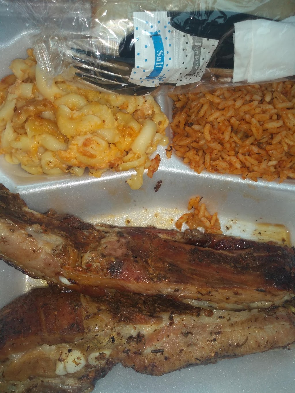 Reece Barbecue | restaurant | 5999 US-17, Savannah, GA 31419, USA | 9127047200 OR +1 912-704-7200