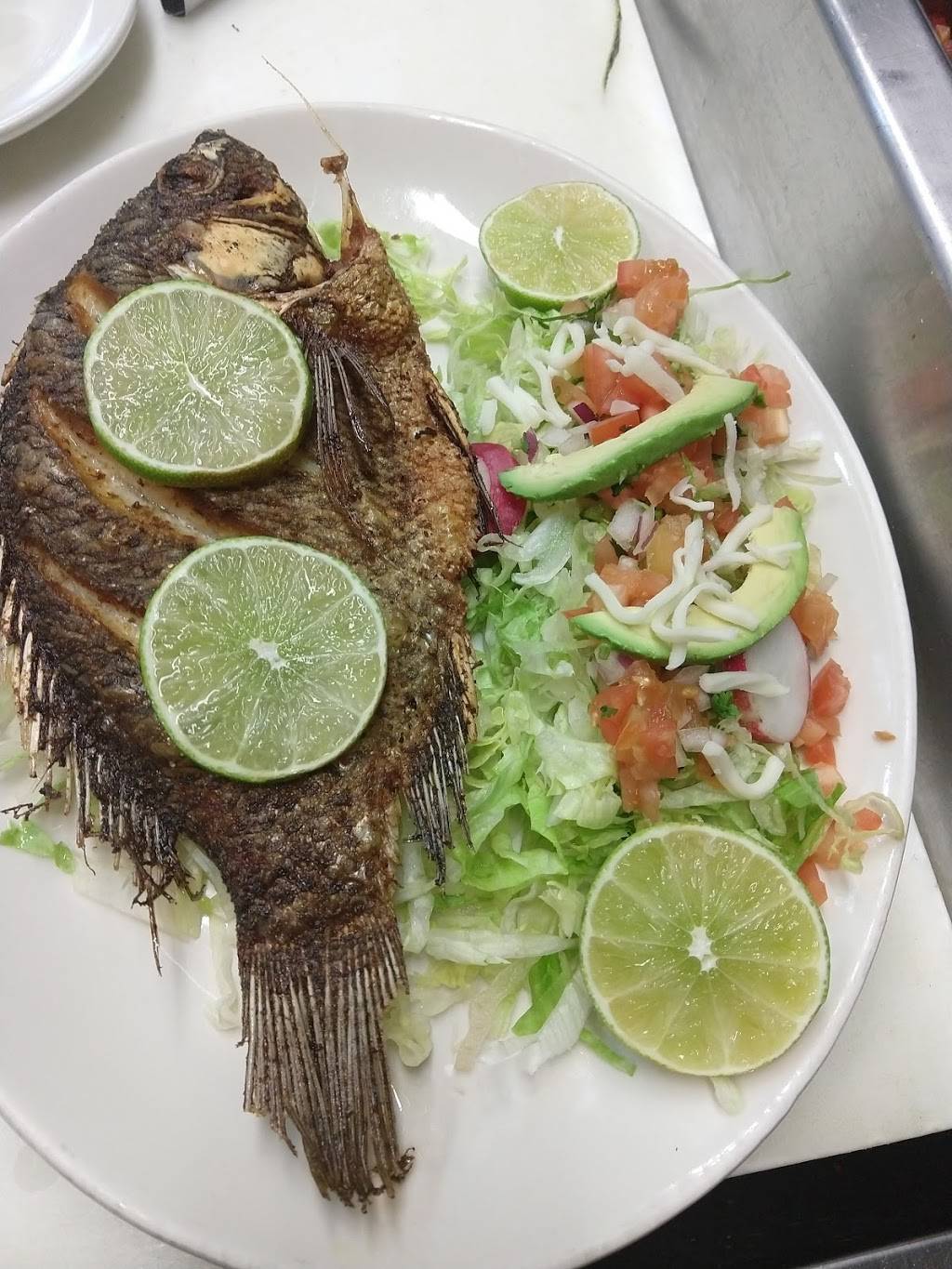 Taqueria El Amigo | restaurant | 684 N Colony Rd, Wallingford, CT 06492, USA | 2032656007 OR +1 203-265-6007