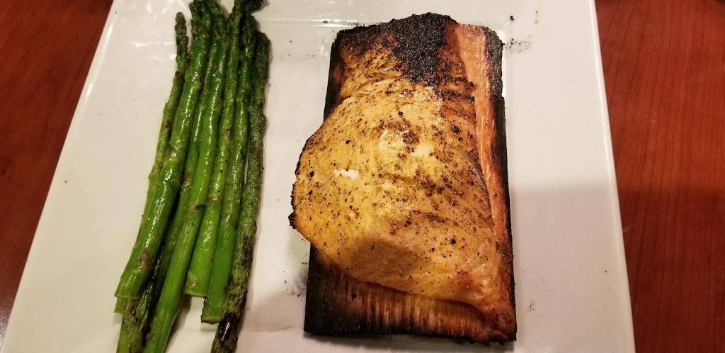 OCharley’s Restaurant & Bar | restaurant | 3050 S Mall Rd, Knoxville, TN 37917, USA | 8655249114 OR +1 865-524-9114