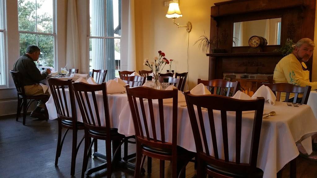 The 406 on Duval | restaurant | 406 Duval St NE, Live Oak, FL 32064, USA | 3862190536 OR +1 386-219-0536