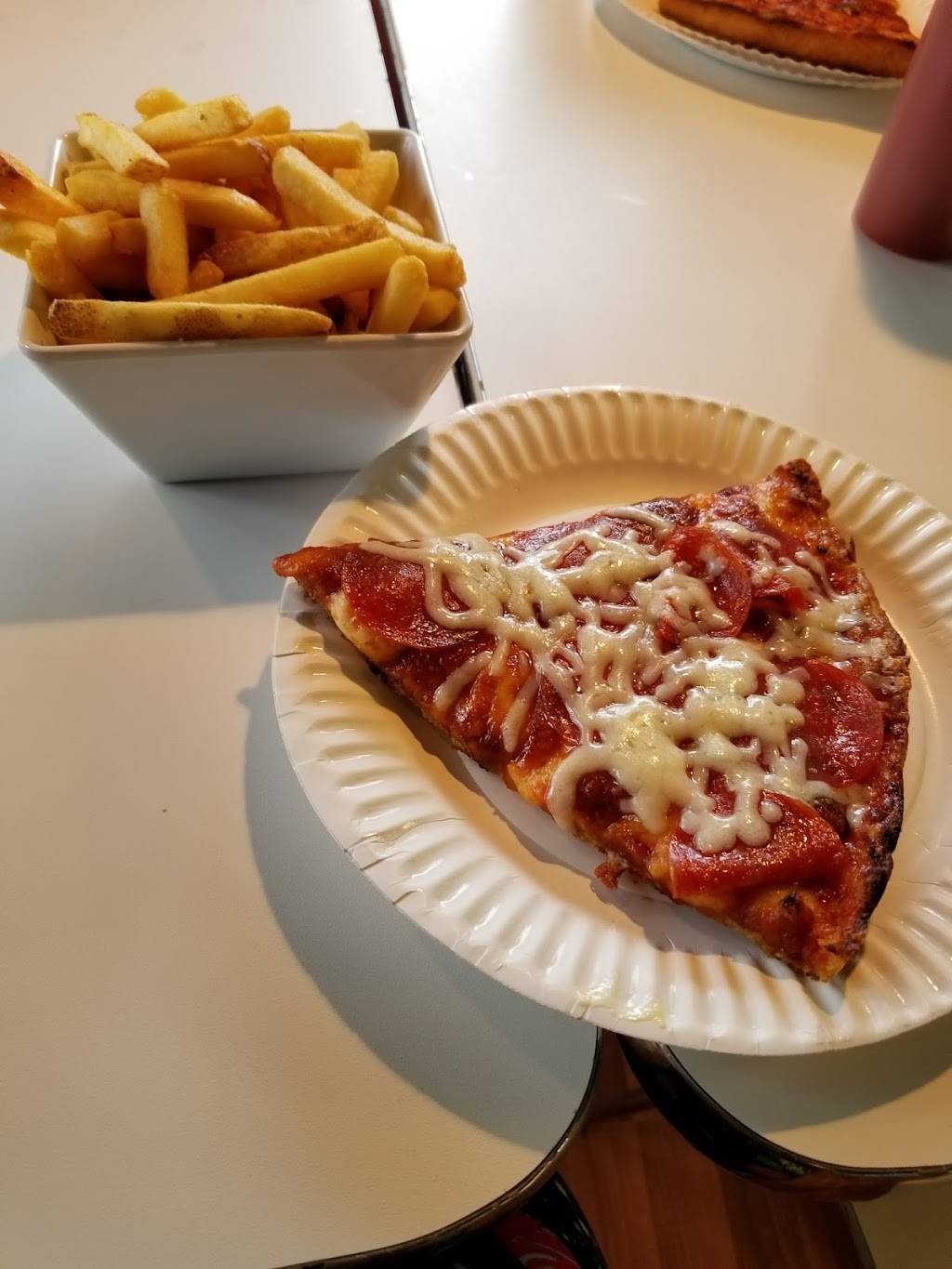 City Slicker Cafe | restaurant | 588 Somerville Ave, Somerville, MA 02143, USA | 6176250700 OR +1 617-625-0700