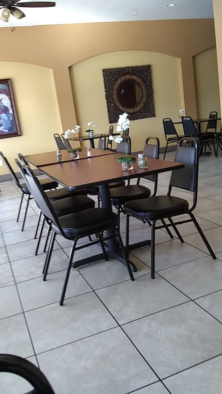 La Espiga | restaurant | 1649 10th St, Reedley, CA 93654, USA | 5596381958 OR +1 559-638-1958