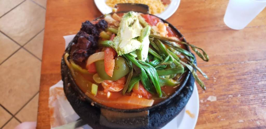 Los Charros Taqueria | restaurant | 425 Colusa Ave, Yuba City, CA 95991, USA | 5306714140 OR +1 530-671-4140