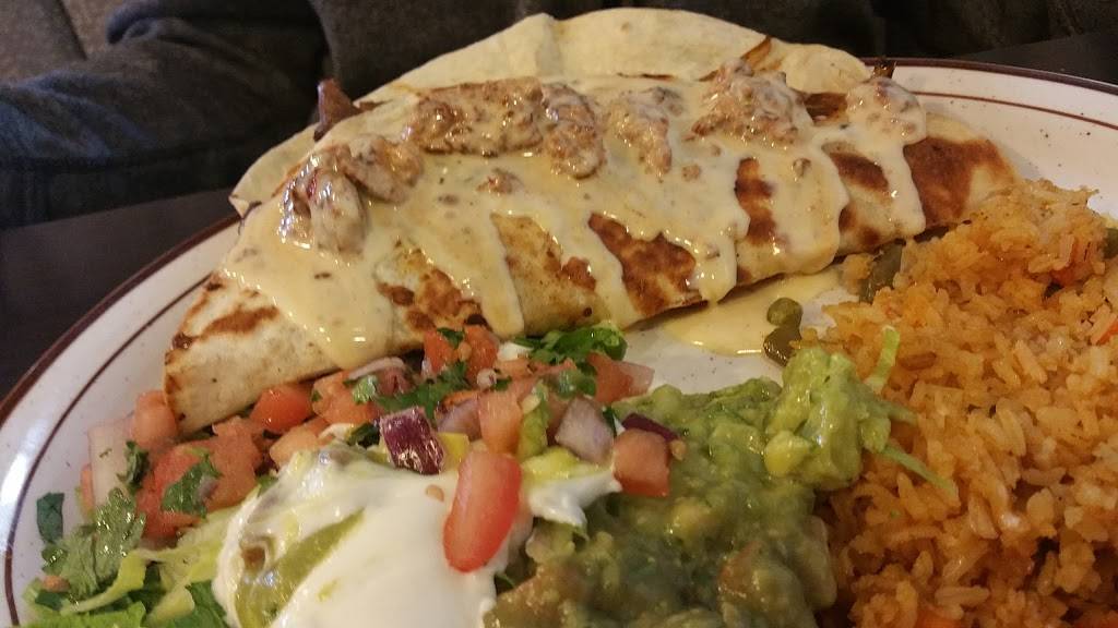 Guajillos Cocina Mexicana | restaurant | 434 E Wooster St, Bowling Green, OH 43402, USA | 4198064866 OR +1 419-806-4866