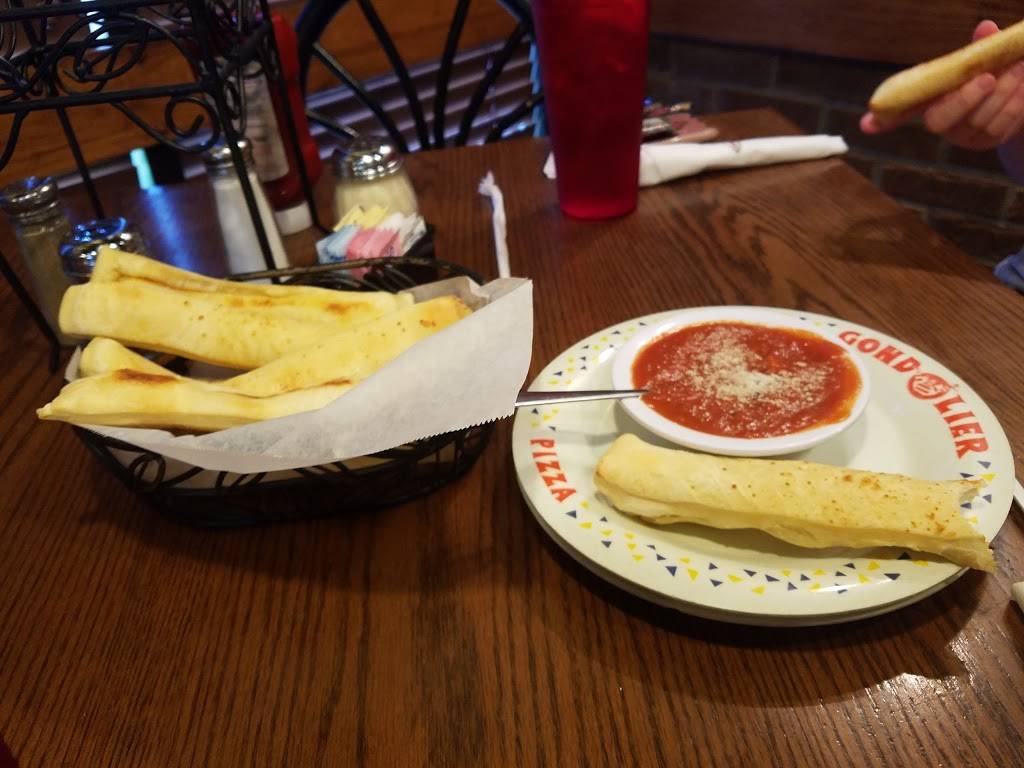 Gondolier | restaurant | 6715 Cumberland Gap Pkwy, Harrogate, TN 37752, USA | 4238698036 OR +1 423-869-8036