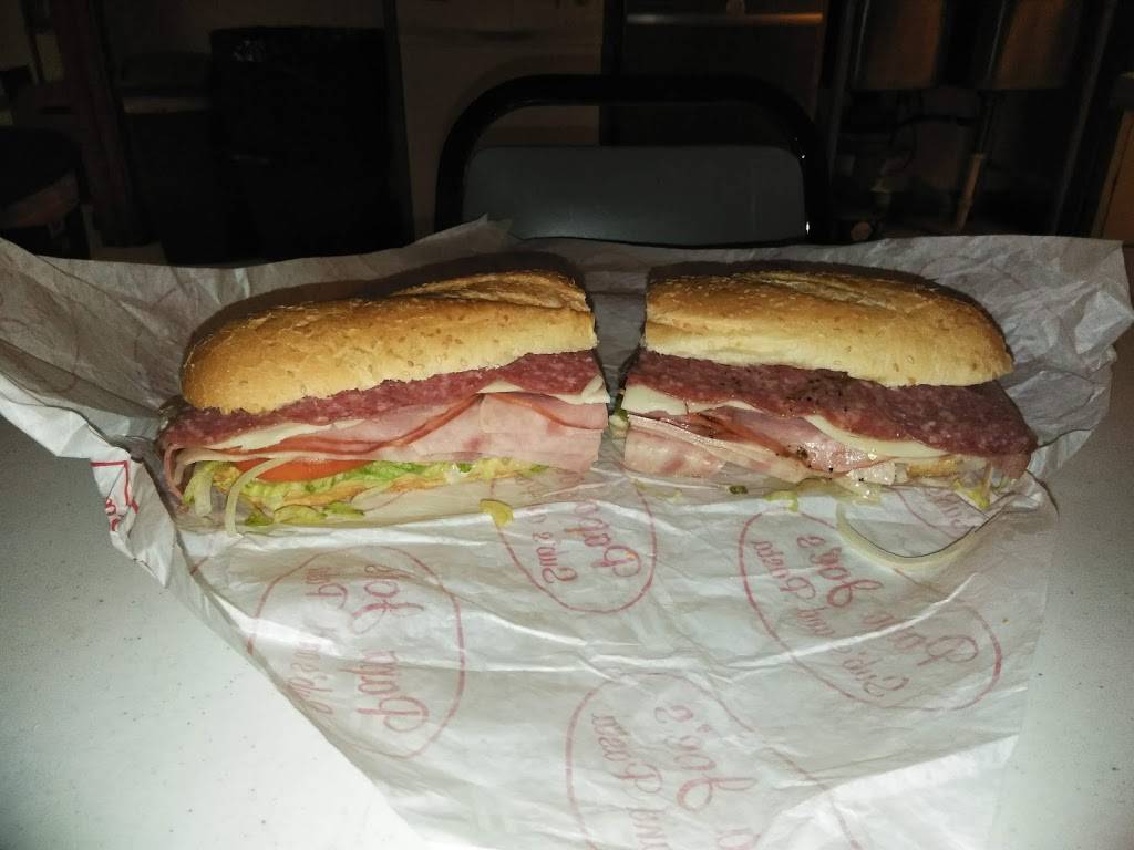 Papa Joes Submarines | restaurant | 566 E 200th St, Euclid, OH 44119, USA | 2166921068 OR +1 216-692-1068