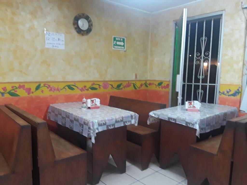 Nayarit 2 | restaurant | Av Gpe. Victoria 219, Independencia, 22840 Ensenada, B.C., Mexico | 016461761527 OR +52 646 176 1527