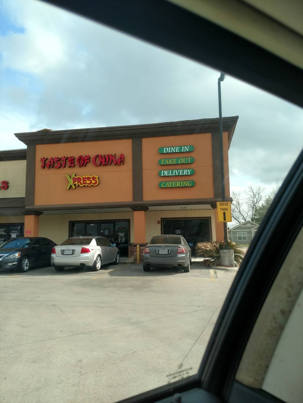 Taste Of China Xpress | restaurant | 2949 College St #255, Beaumont, TX 77701, USA | 4098381688 OR +1 409-838-1688