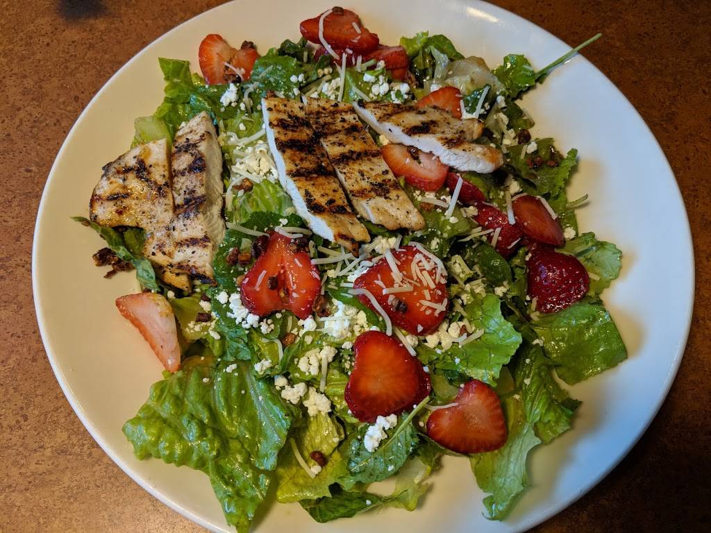 TGI Fridays | restaurant | 3487 Tyler St, Riverside, CA 92503, USA | 9513548400 OR +1 951-354-8400