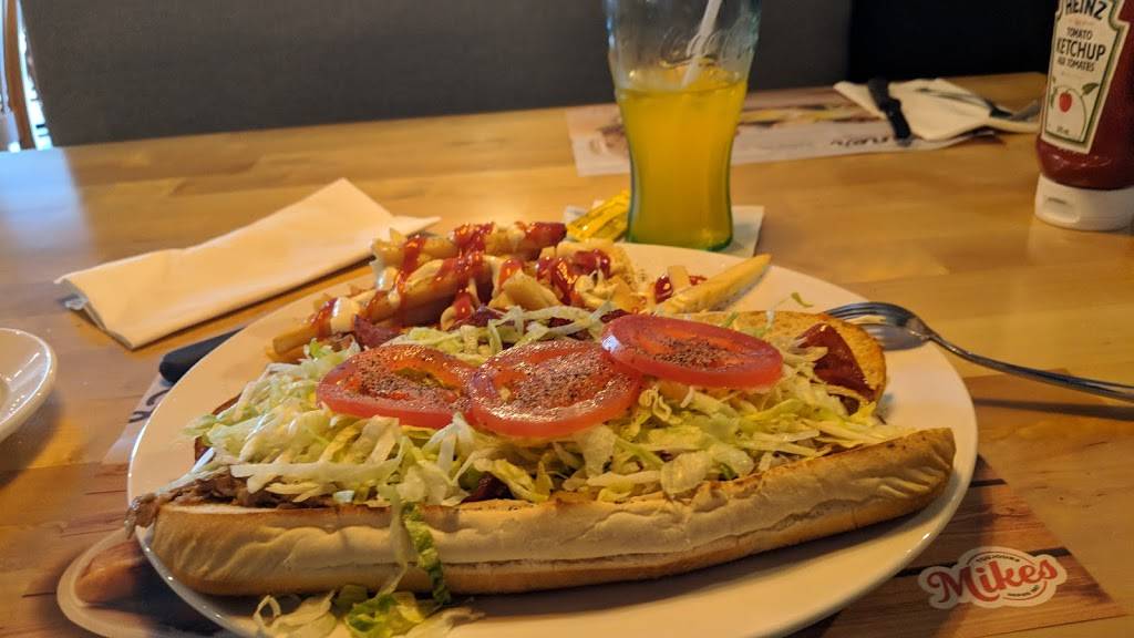 Mikes | restaurant | 419 Rue Saint-Jacques, Saint-Jean-sur-Richelieu, QC J3B 2M1, Canada | 4503473030 OR +1 450-347-3030