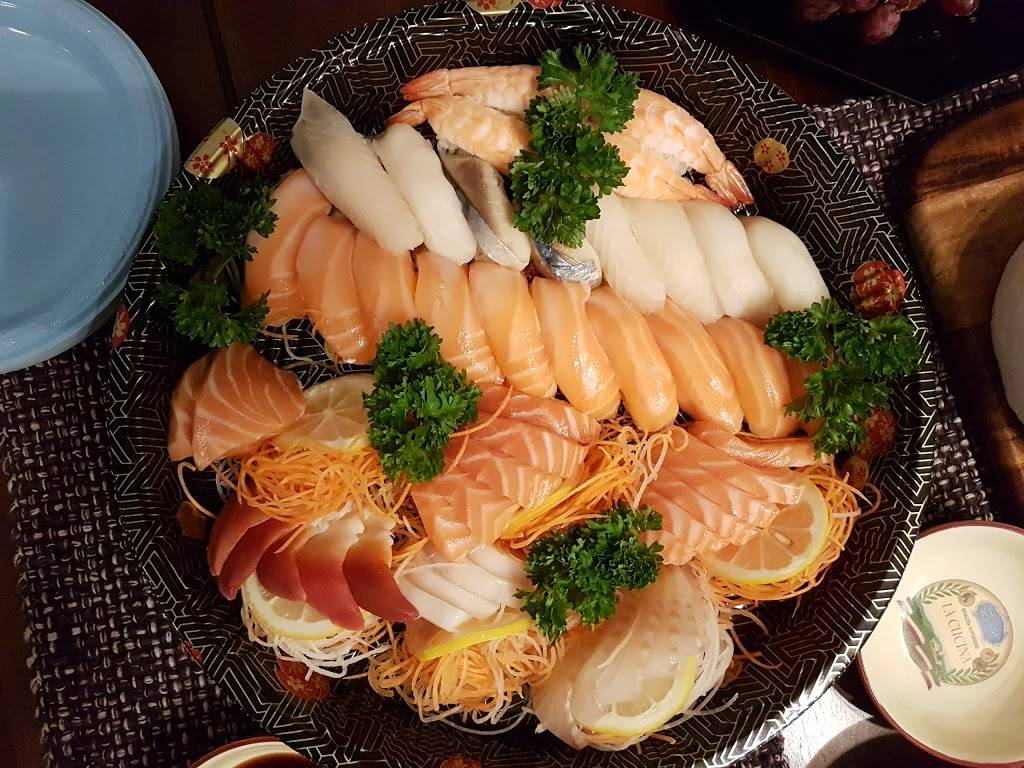 Shitake Sushi+Thai | restaurant | 4401 Highway 7 West, Woodbridge, ON L4L 9A9, Canada | 9058514401 OR +1 905-851-4401