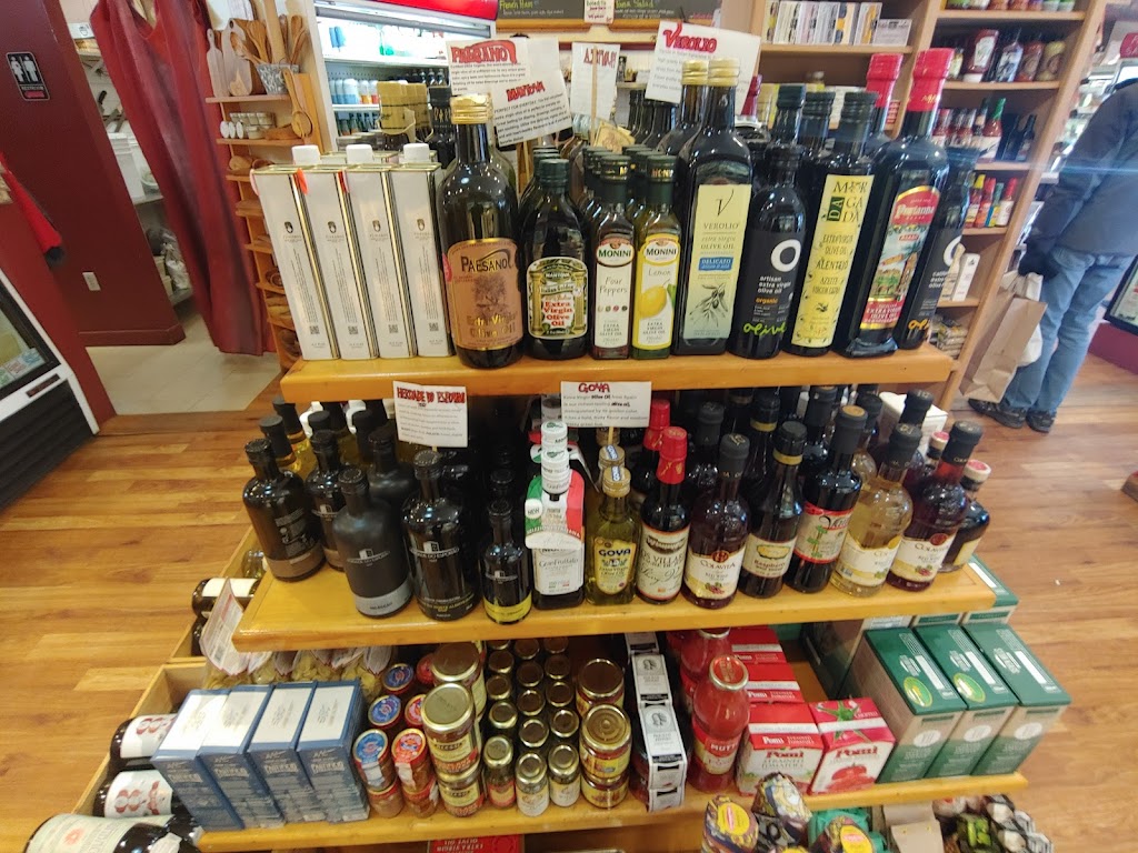 Daves Fresh Pasta | restaurant | 81 Holland St, Somerville, MA 02144, USA | 6176230867 OR +1 617-623-0867