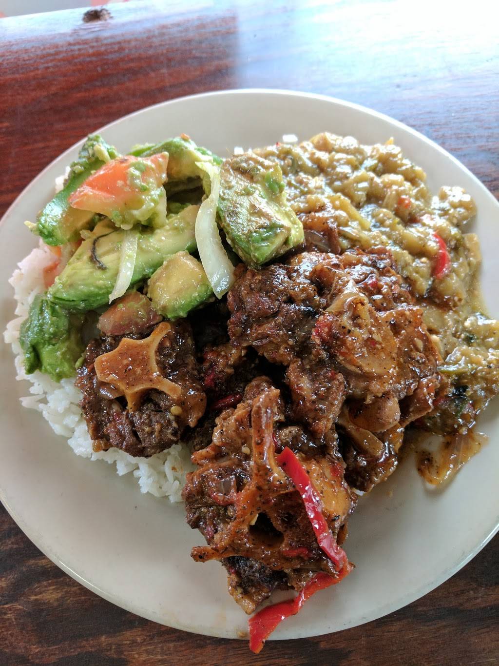 Mama Lupe | restaurant | 42-19 102nd St, Corona, NY 11368, USA | 7186391495 OR +1 718-639-1495