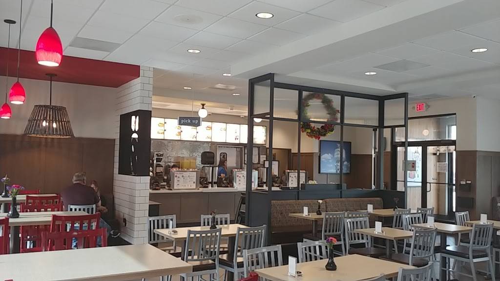 Chick-fil-A | restaurant | 13720 East Fwy, Houston, TX 77015, USA | 7134553760 OR +1 713-455-3760