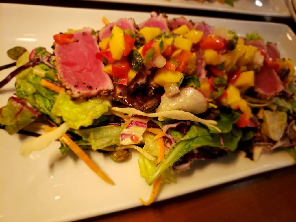 Bâton Rouge Steakhouse & Bar | restaurant | 2005 Winston Park Dr, Oakville, ON L6H 6P5, Canada | 9058292279 OR +1 905-829-2279