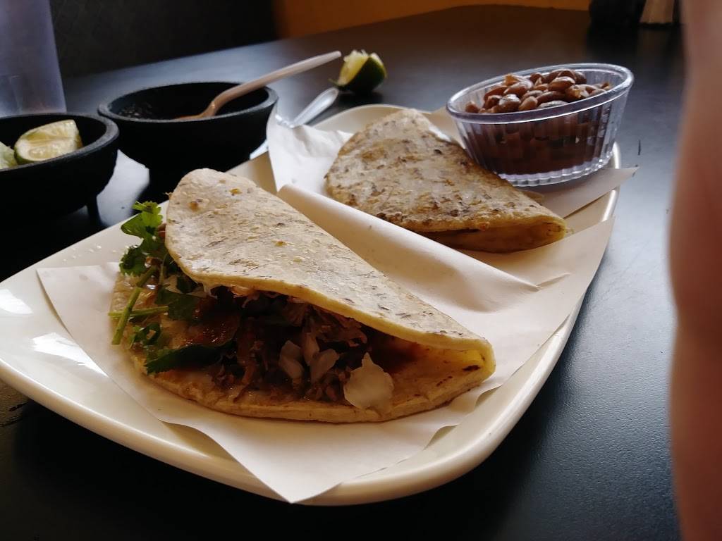 Birrieria Don Rafa | restaurant | 560 Broadway, Chula Vista, CA 91910, USA | 6199345135 OR +1 619-934-5135