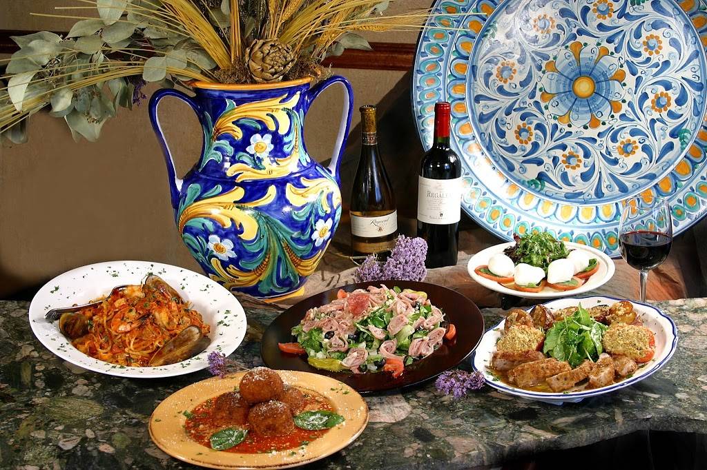 Noras Italian Cuisine | restaurant | 5780 W Flamingo Rd, Las Vegas, NV 89103, USA | 7028738990 OR +1 702-873-8990