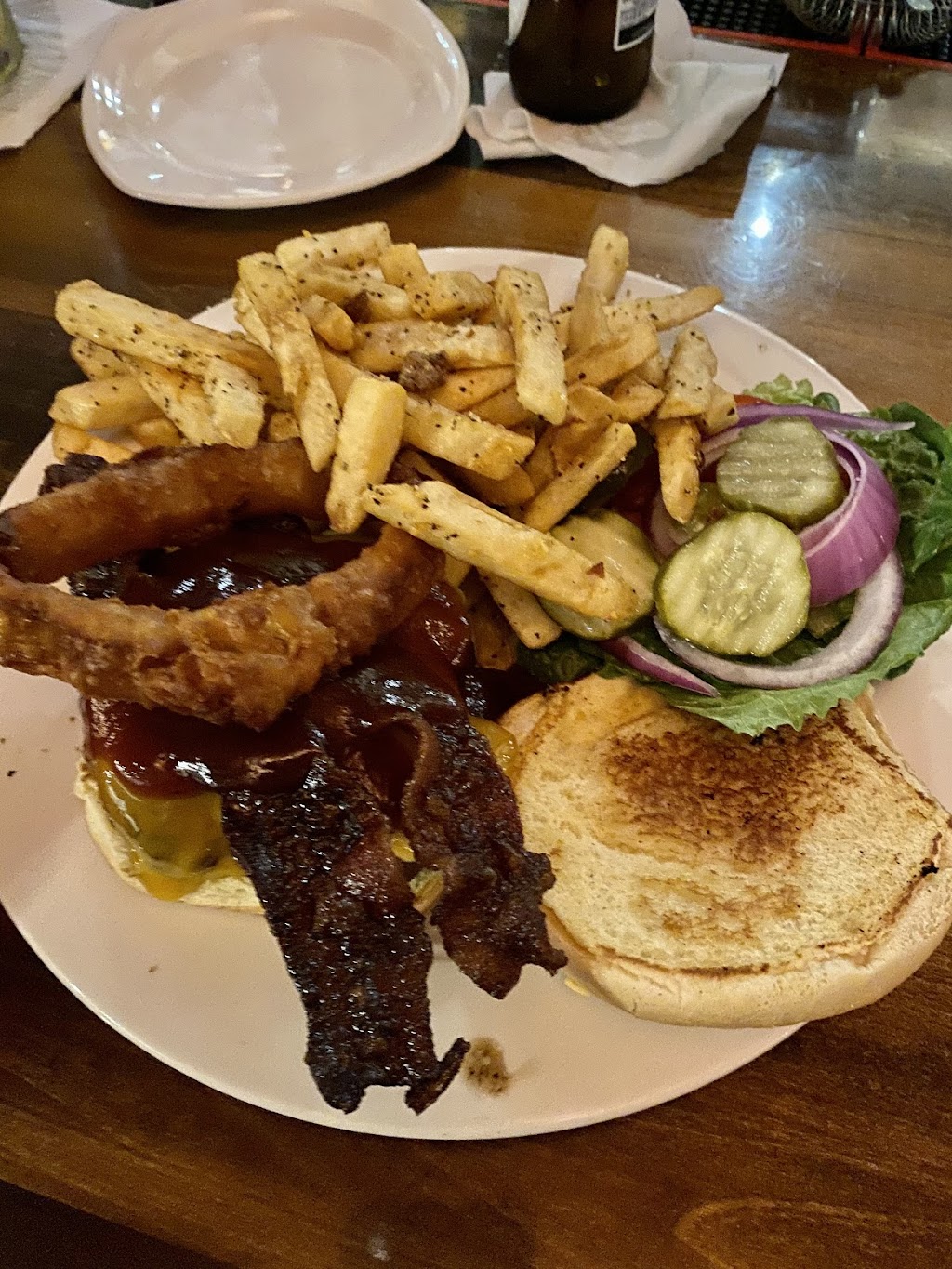 Tosh Kitchen | restaurant | 12 W University Ave, Gainesville, FL 32601, USA | 3525545345 OR +1 352-554-5345