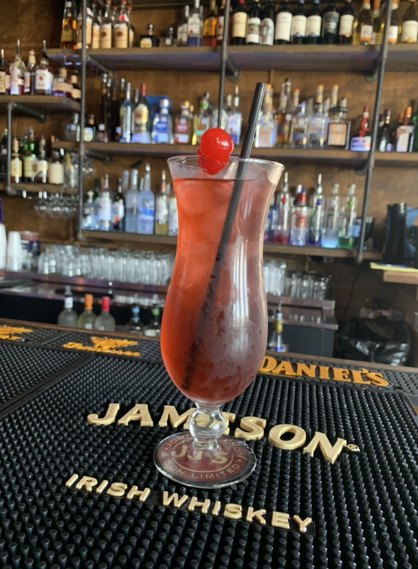 Laredo Rooftop Lounge | night club | 6501 Arena Blvd Suite 108, Laredo, TX 78041, USA | 9565682400 OR +1 956-568-2400