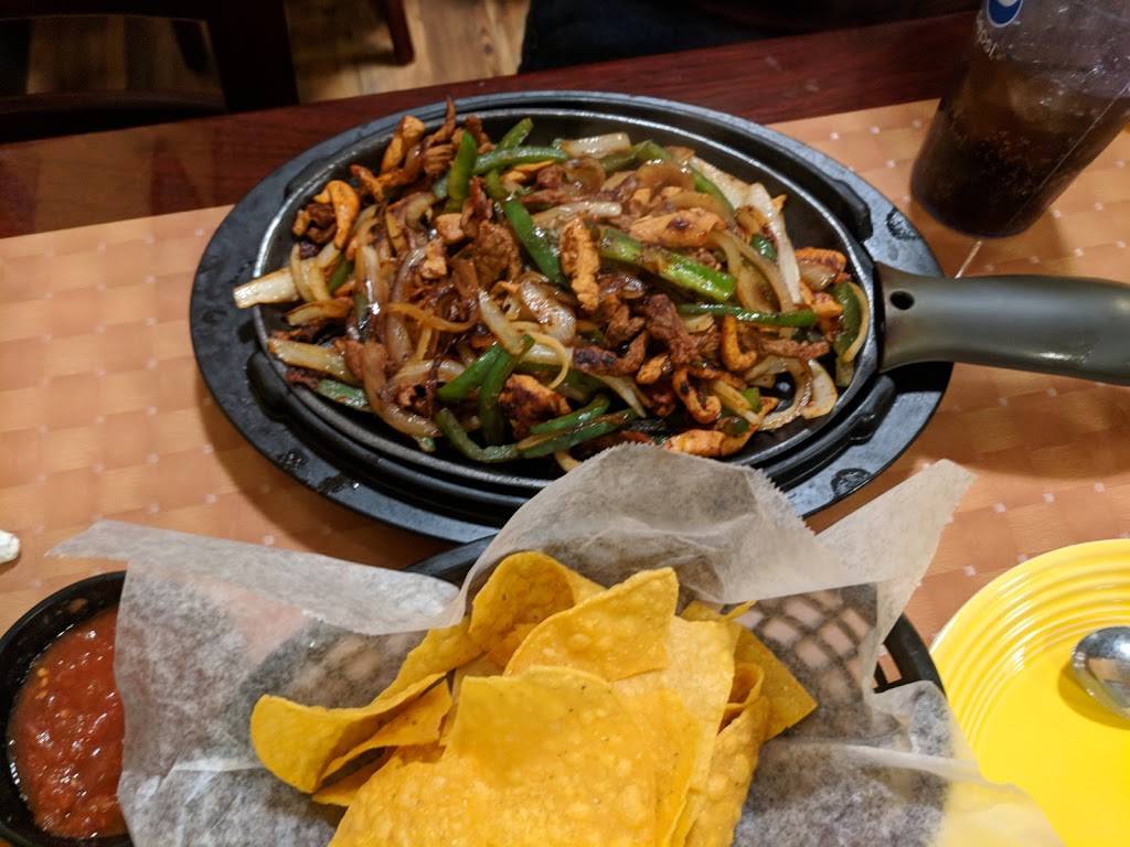 Garcias | restaurant | 139 Main St, Cortland, NY 13045, USA | 6077531151 OR +1 607-753-1151